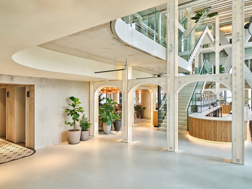 Duurzaam hotel inrichten QO hotel Amsterdam | Stek Magazine PRO | Interieurmagazine professionals